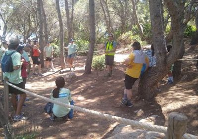 Jornada de voluntariado ambiental en los Morrots de la Savinosa...