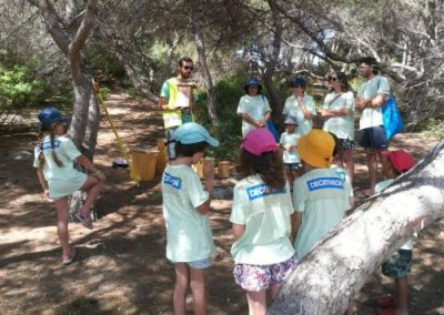 Jornada de voluntariado ambiental en los Morrots de la Savinosa...